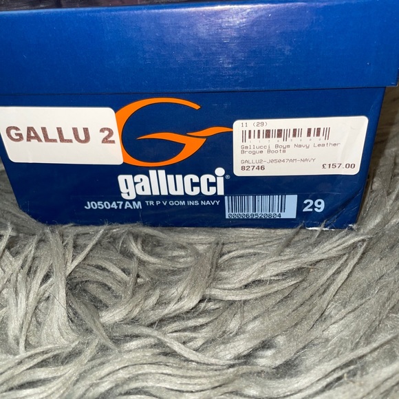 *Gently Worn* Boys kids shoes - Picture 6 of 7